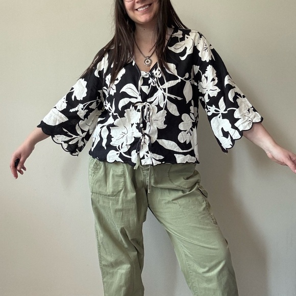 Christian Siriano B & W Floral Skirt & Top Set - Picture 4 of 12